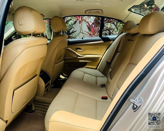 bmw-520d-2016-big-6