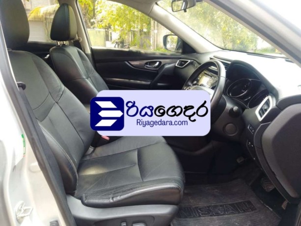 nissan-x-trail-2016-suv-big-4