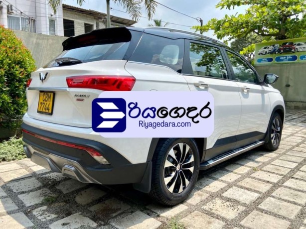 micro-almaz-premium-2022-suv-big-1