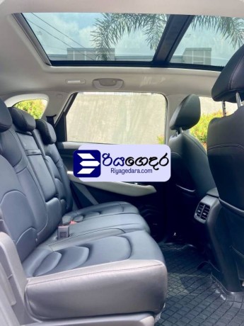 micro-almaz-premium-2022-suv-big-4