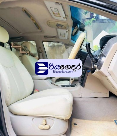 micro-kyron-2010-suv-big-3