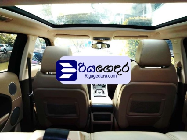 range-rover-rang-rover-evoque-2013-suv-big-4