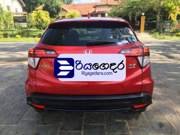 honda-vezel-rs-sensing-2017-suv-big-1