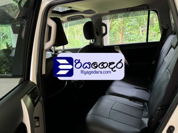 toyota-land-cruiser-prado-150-tx-14000km-2015-suv-big-3
