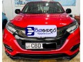honda-vezel-rs-2018-suv-small-0