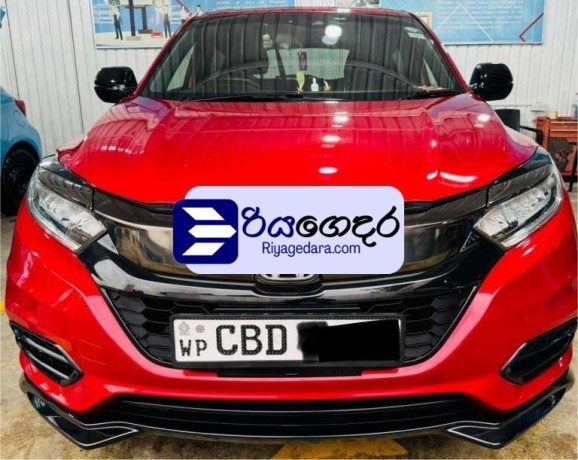 honda-vezel-rs-2018-suv-big-0