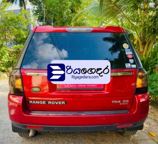 land-rover-freelander-2012-suv-big-3