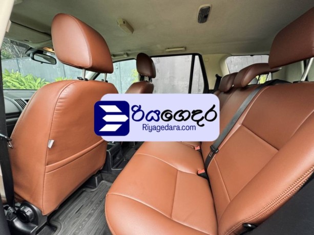 land-rover-freelander-2011-suv-big-5