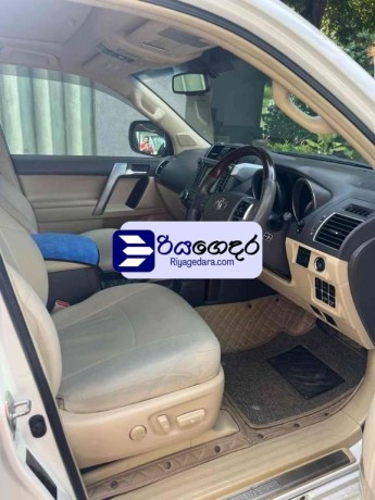 toyota-prado-2015-suv-big-2