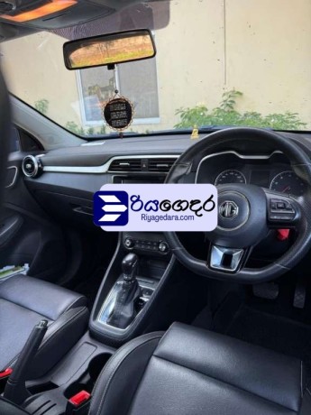 mg-zs-2018-suv-big-2
