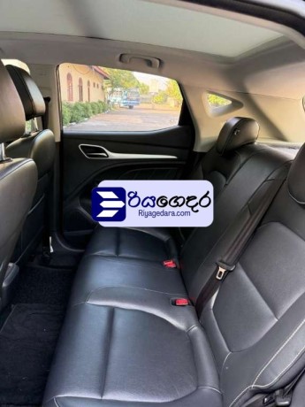 mg-zs-2018-suv-big-4