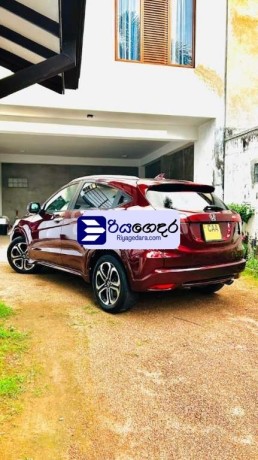 honda-vezel-2014-suv-big-1