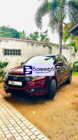 honda-vezel-2014-suv-big-2