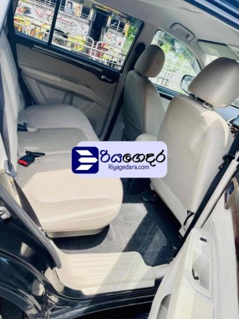 mitsubishi-montero-sport-2012-suv-big-4
