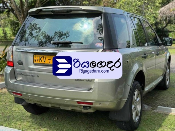 land-rover-freelander-2-sd4-gs-2011-suv-big-3