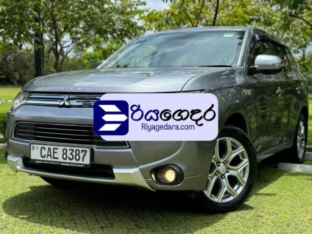 mitsubishi-outlander-phev-2015-suv-big-1