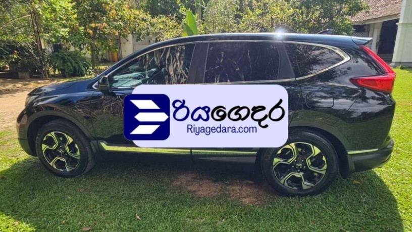 honda-crv-2018-suv-big-2