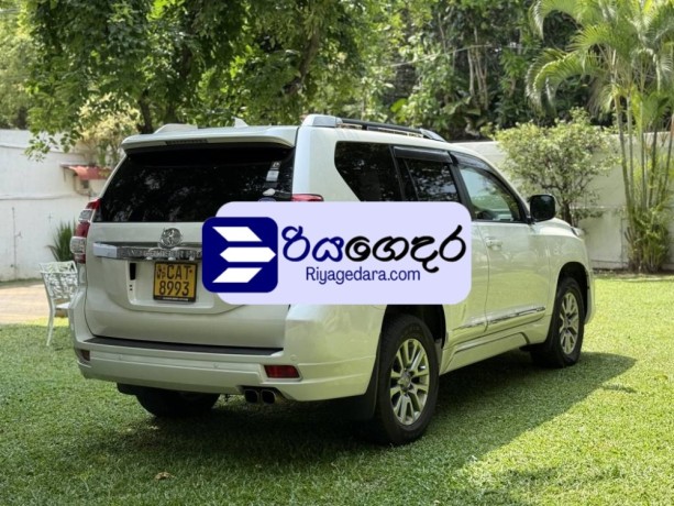 toyota-land-cruiser-prado-150-g-frontier-2017-suv-big-4