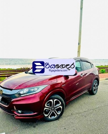 honda-vezel-z-grade-2015-suv-big-1