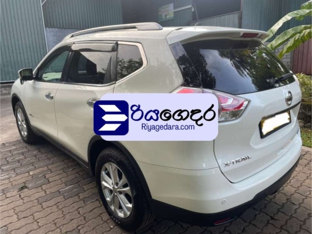 nissan-x-trail-2015-suv-big-3