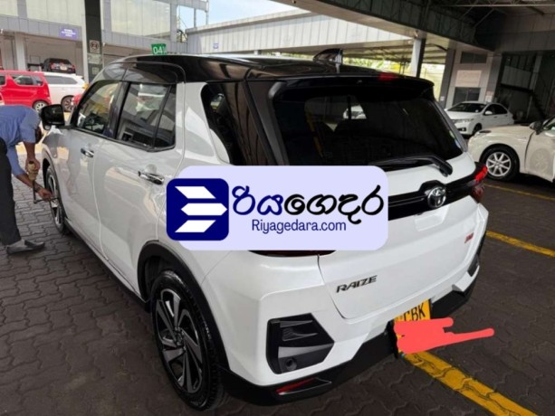 toyota-raize-2019-suv-big-1