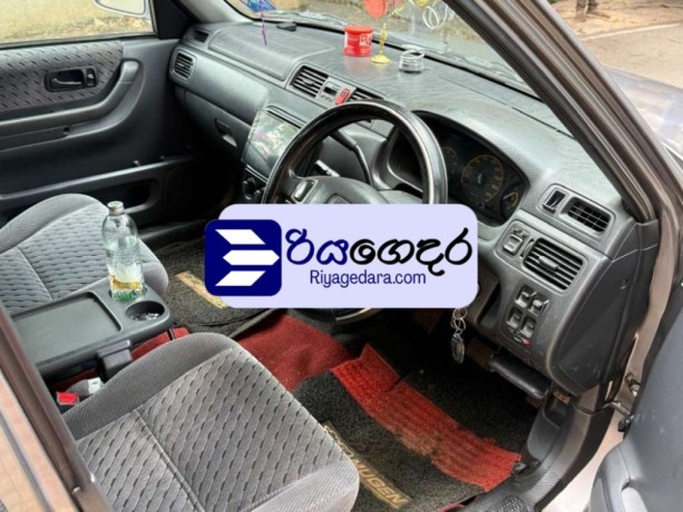honda-crv-2000-suv-big-3