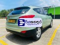 hyundai-tucson-2010-suv-small-3