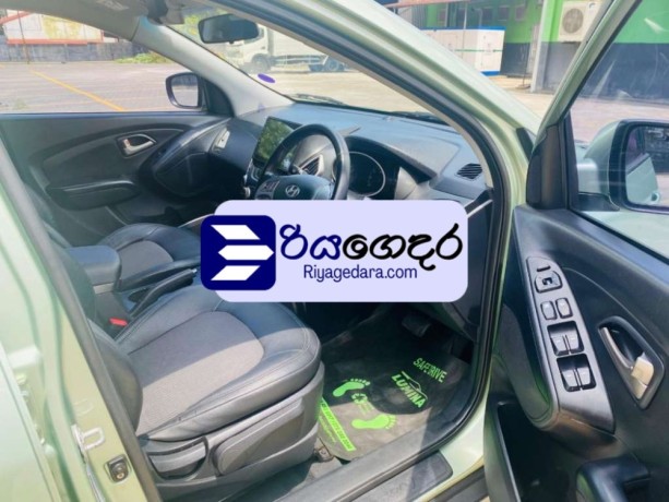 hyundai-tucson-2010-suv-big-5
