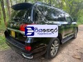 toyota-land-cruiser-sahara-v8-2016-suv-small-3