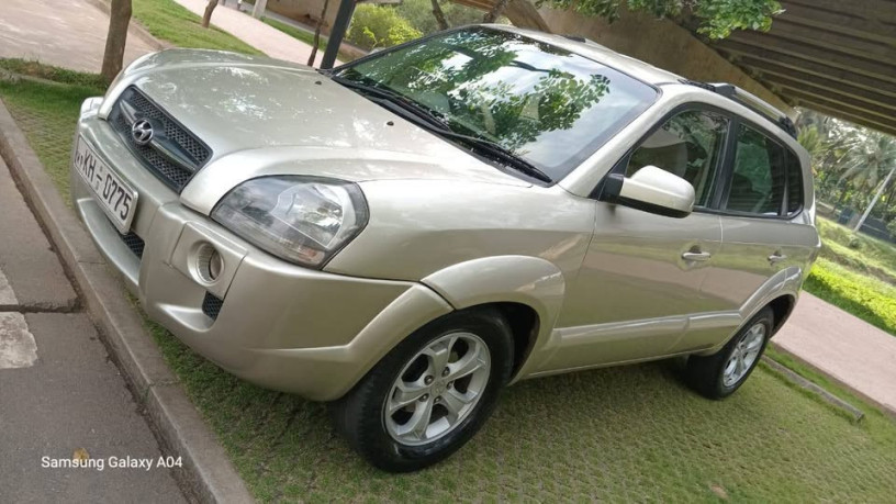 hyundai-tucson-2008-big-8