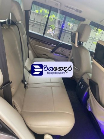 mitsubishi-montero-2017-suv-big-4