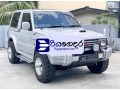 mitsubishi-pajero-1992-suv-small-1