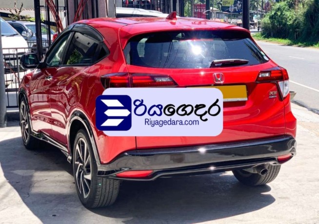 honda-vezel-rs-2017-suv-big-3