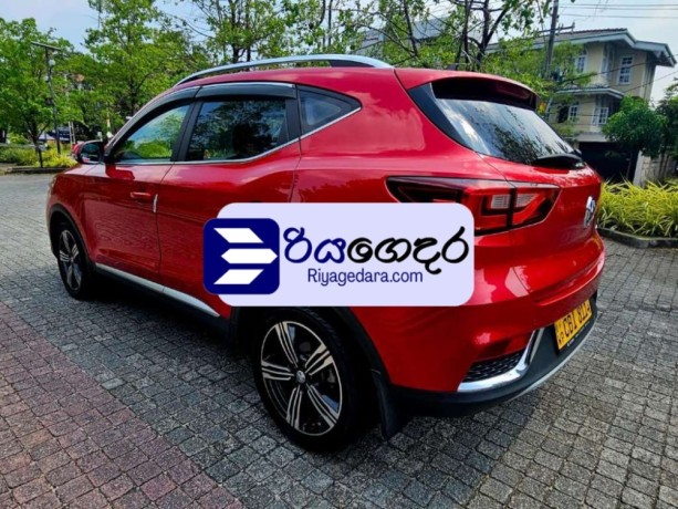 mg-zs-essence-2019-suv-big-2