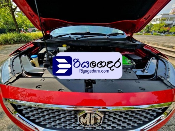 mg-zs-essence-2019-suv-big-5