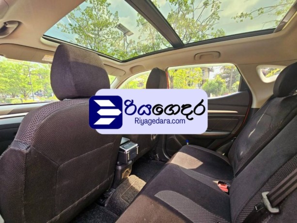 mg-zs-essence-2019-suv-big-4