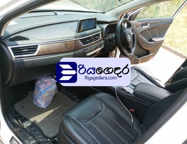 dfsk-glory-i-auto-2023-suv-big-3
