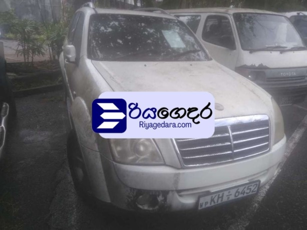 micro-rexton-2008-suv-big-0