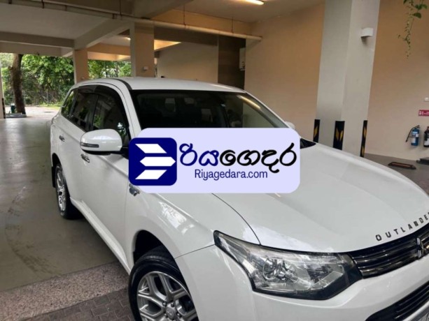 mitsubishi-outlander-2015-suv-big-0
