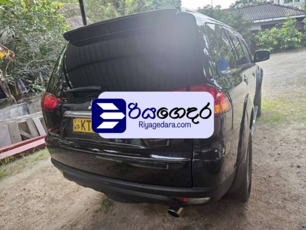 mitsubishi-montero-sport-2006-suv-big-5