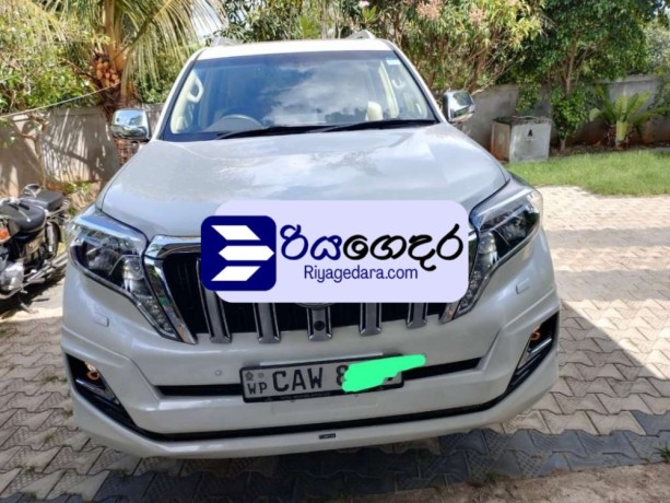 toyota-land-cruiser-prado-150-2016-suv-big-0