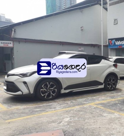 toyota-chr-gt-2018-suv-big-2