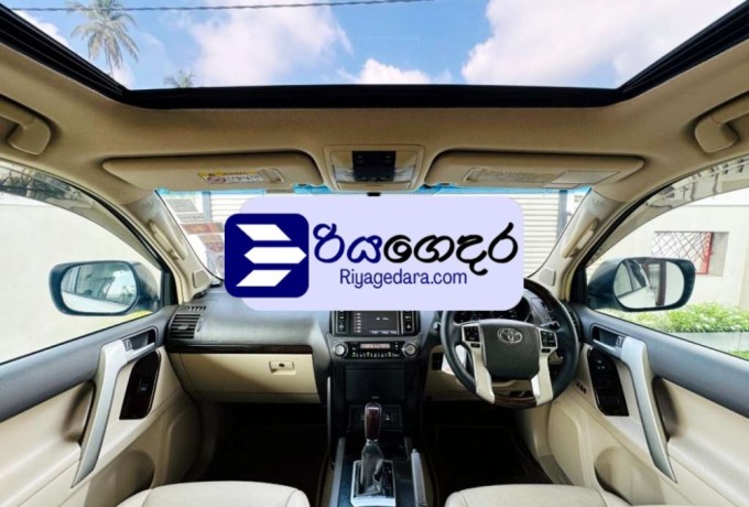 toyota-land-cruiser-prado-150-6-forward-2016-suv-big-1