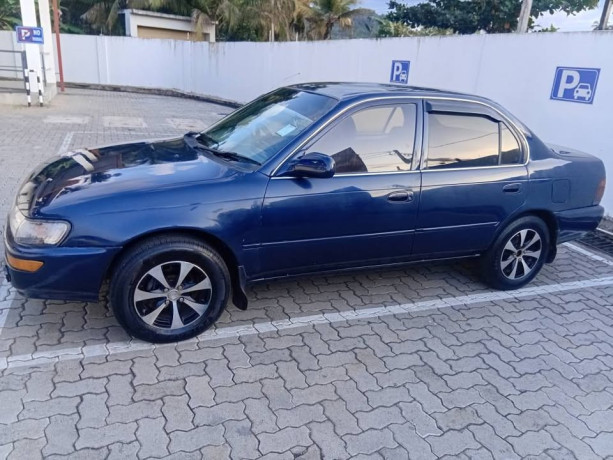 toyota-corolla-ae100-big-6
