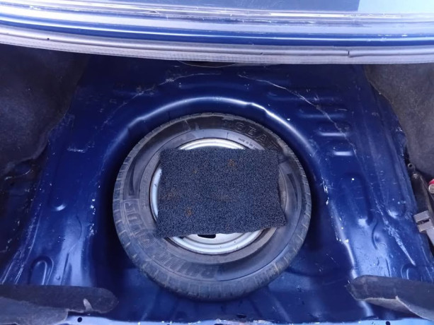 toyota-corolla-ae100-big-7