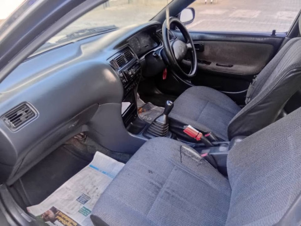 toyota-corolla-ae100-big-4