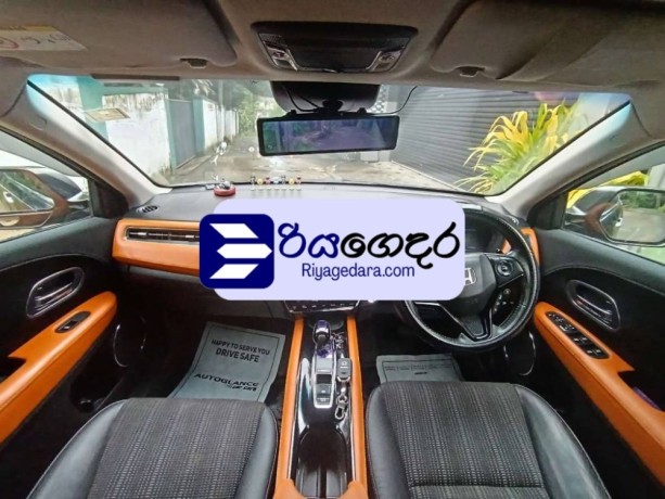 honda-vezel-2015-suv-big-3