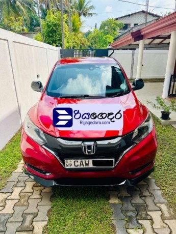 honda-vezel-rs-sensing-2017-suv-big-1