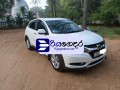 honda-vezel-2014-suv-small-0