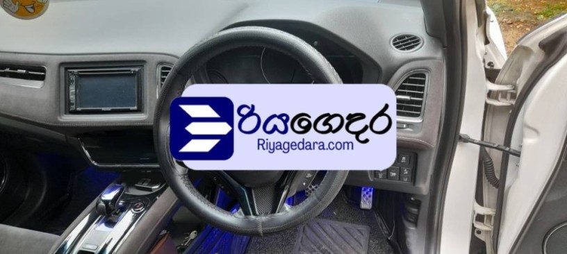 honda-vezel-rs-sensing-2016-suv-big-5